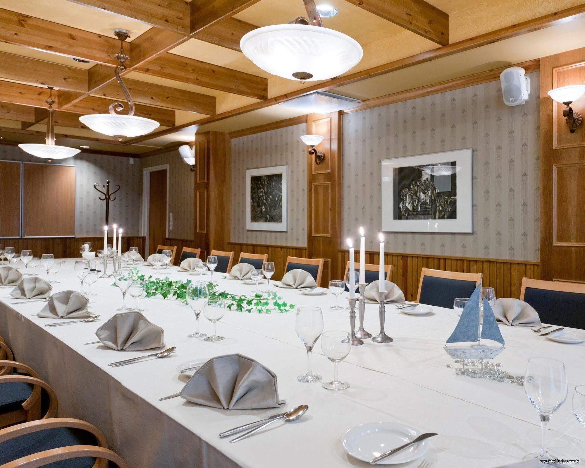Economy Hotel Savonia Kuopio Restaurante foto